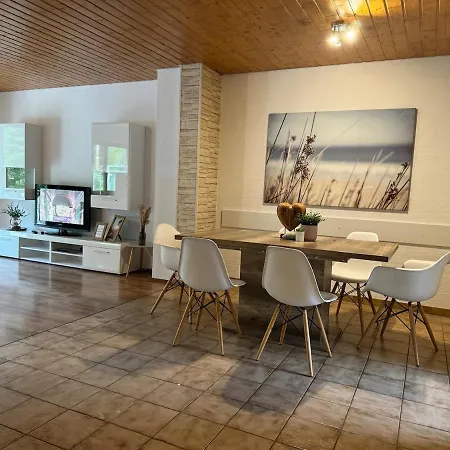 Sander I Naehe Heidelberg Mannheim I 4-7 Personen Appartement
